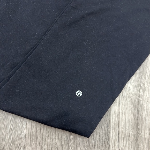 Lululemon leggings - Picture 2 of 6